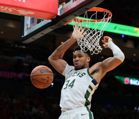 虎扑球迷-NBA彩经：卡位战掘金击败湖人 黄蜂客场蜇伤马刺 快船轻取国王