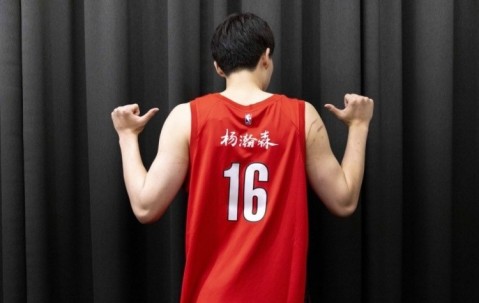 虎扑网-拓记：被罚10万无关痛痒 杨瀚森若打出来1天球衣销量都不止这个钱