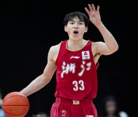 虎扑球迷-CBA历史第4+现役第1！吴前1276三分超张庆鹏 将追西热力江|原帅|篮板|朱芳雨|王仕鹏|莱斯特-哈德森_新浪体育_新浪新闻